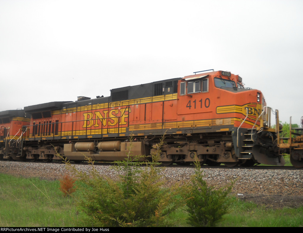 BNSF 4110